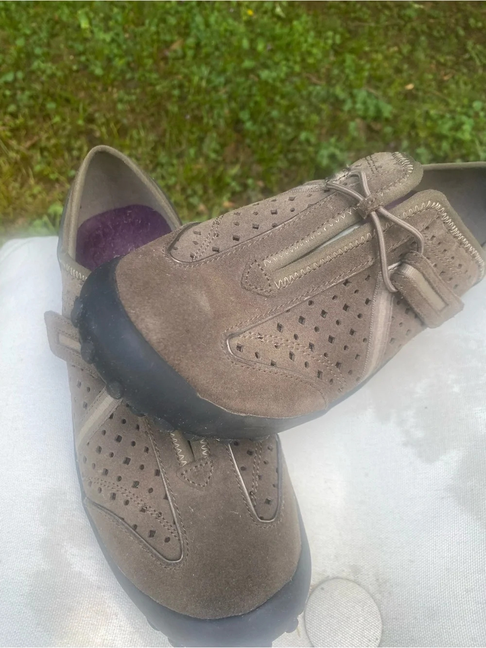 Clark’s suede shoes sz 7.5